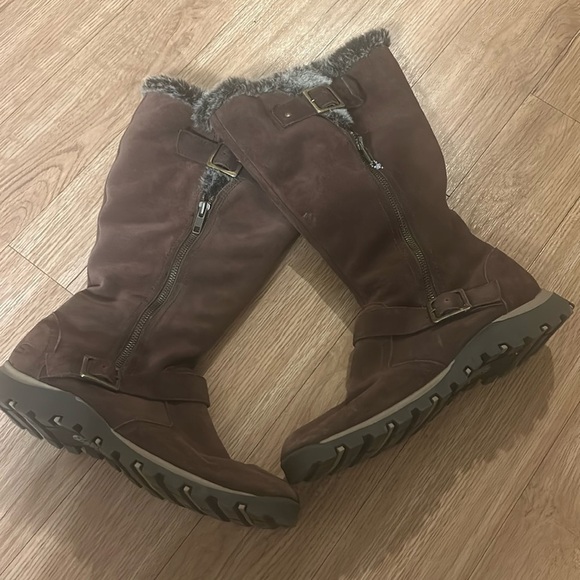 Skechers Grand Jam Alpine Way Slip On Boots - Picture 2 of 9